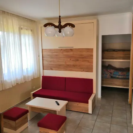 Aqua Azur Apartman Hajduszoboszlo Exterior photo